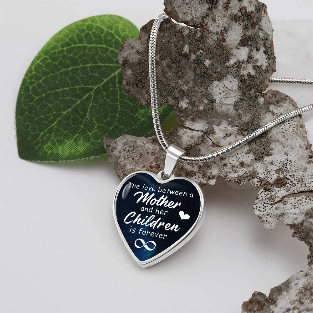 Luxury Heart Necklace - Mother and Her Children